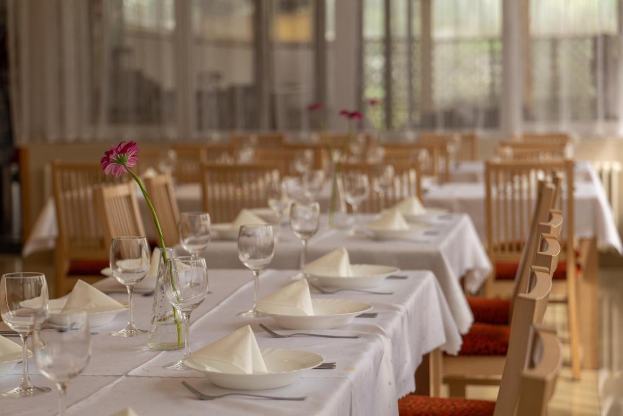 Hotel Preveza Spišská Nová Ves Εξωτερικό φωτογραφία