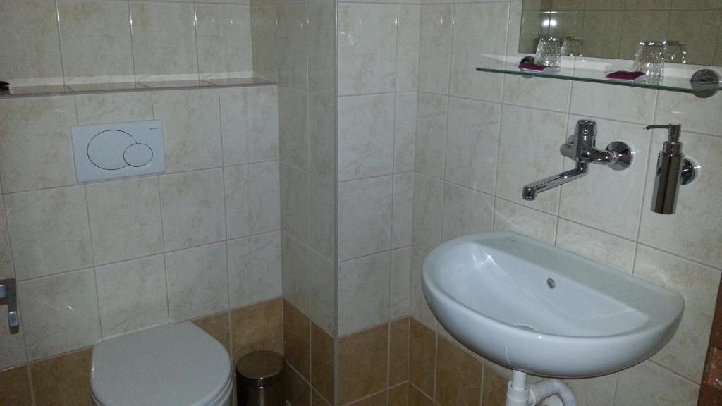 Hotel Preveza Spišská Nová Ves Δωμάτιο φωτογραφία